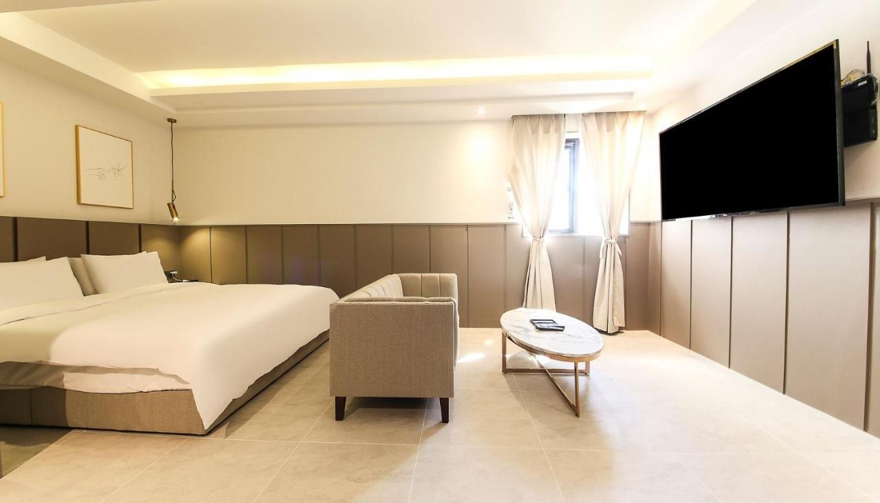 H Moment Hotel Songjeong Busan Eksteriør billede